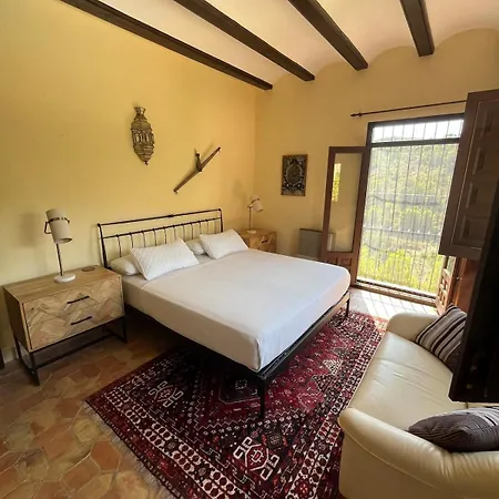 Casa Capelletes - Mediterranean Mountain